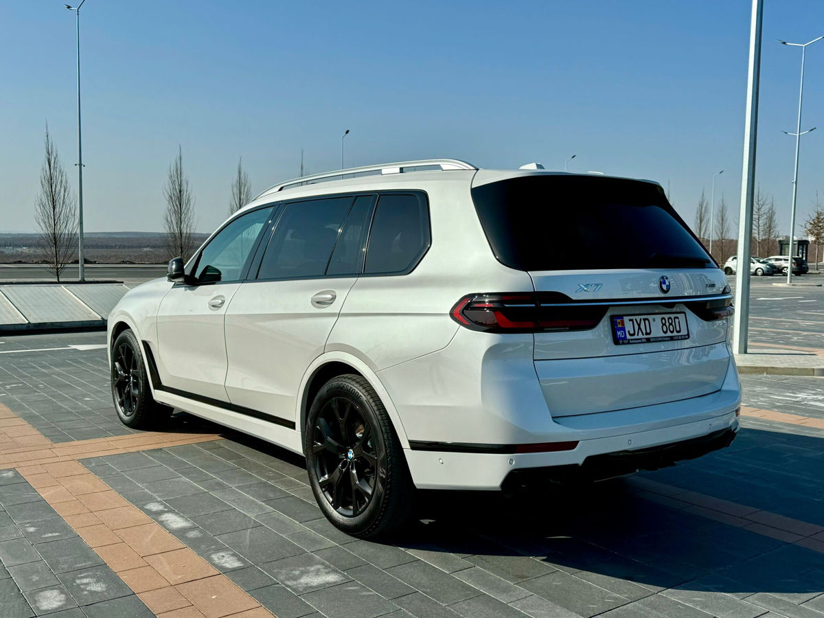 BMW X7 foto 5