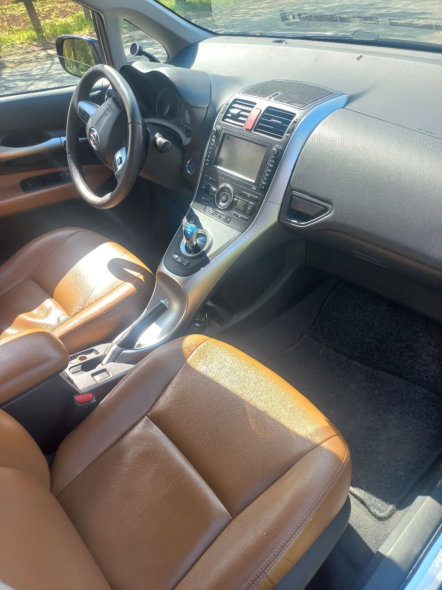 Toyota Auris foto 6