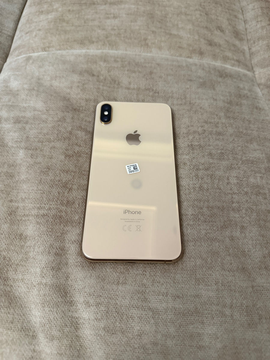 Vând iPhone XS Max  foto 0
