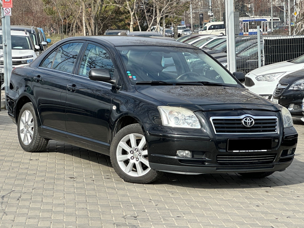 Toyota Avensis foto 0