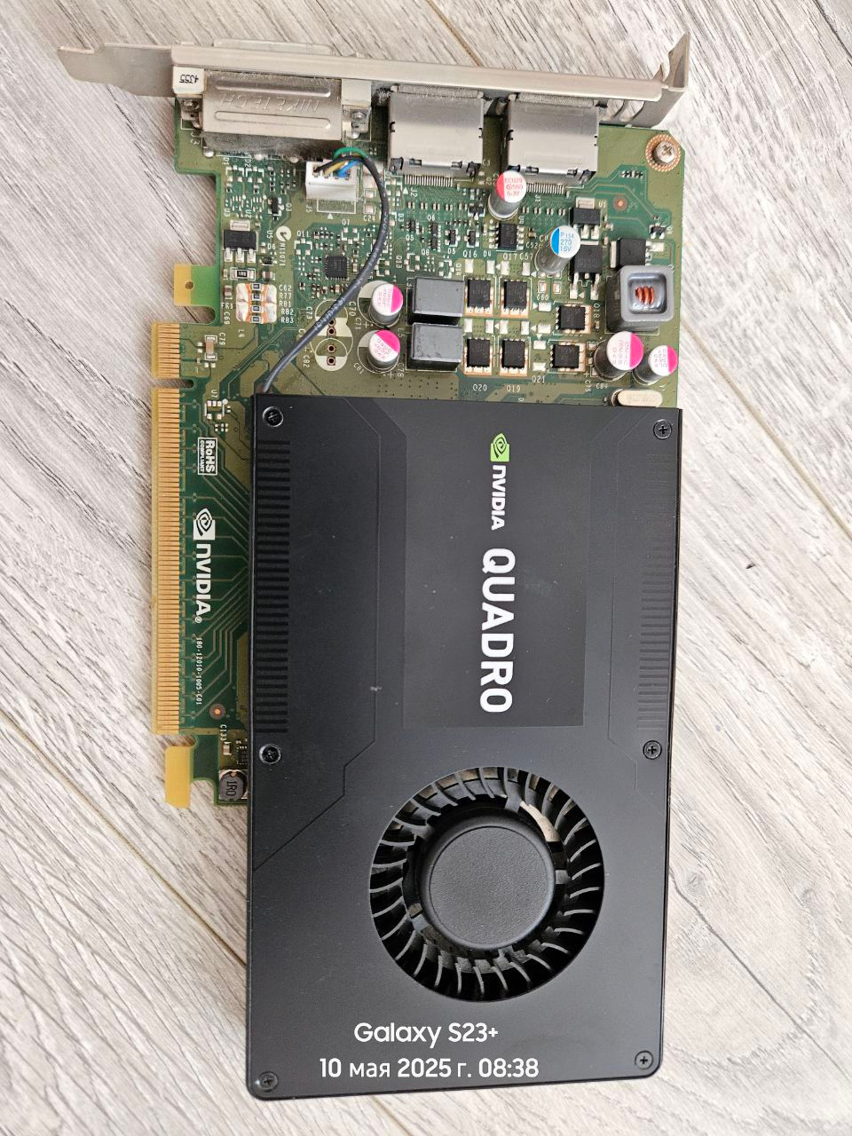 NVIDIA Quadro K2200 фото 0
