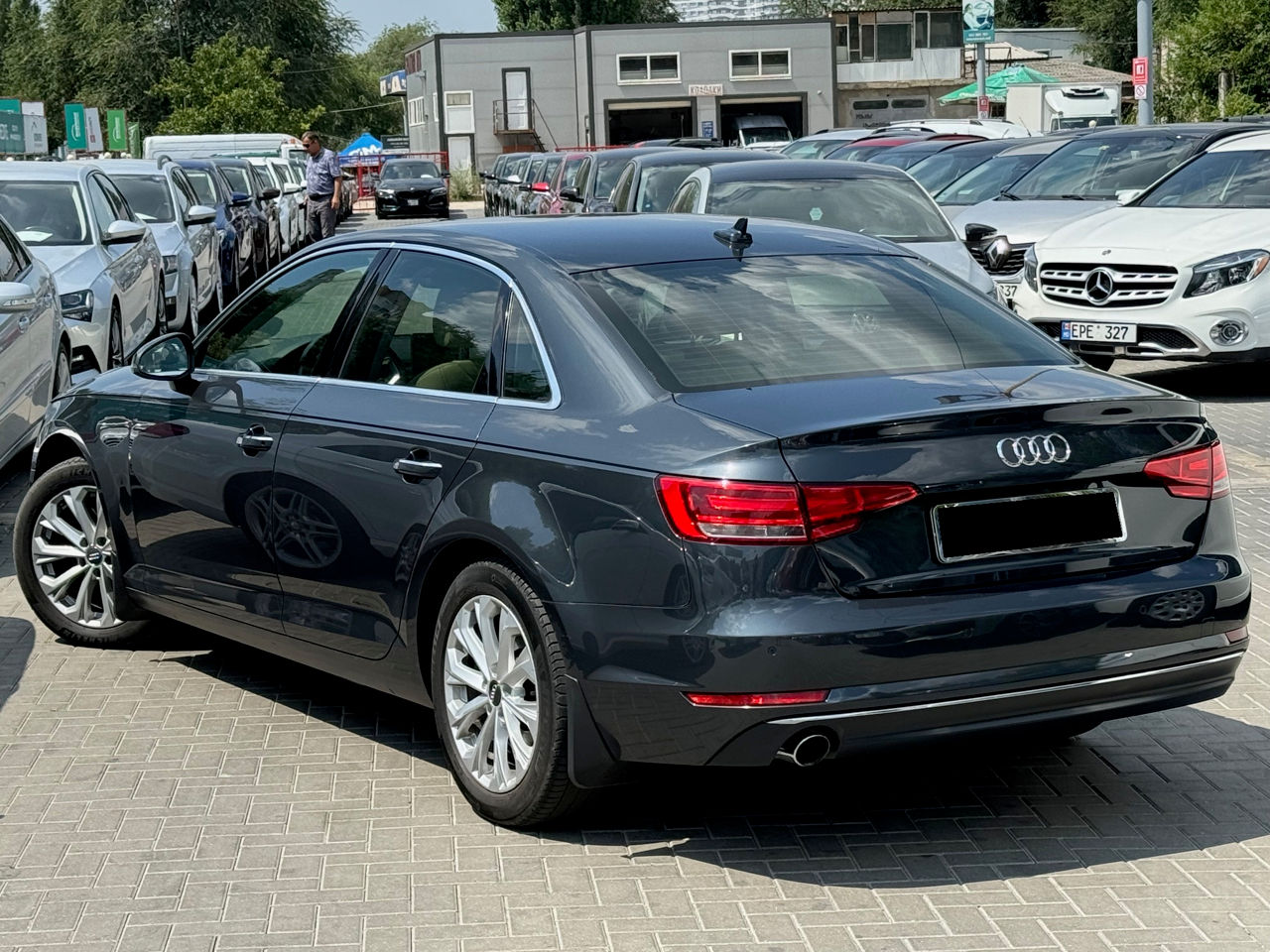 Audi A4 foto 2