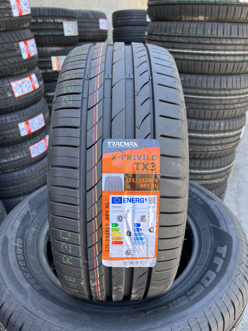 225/35 R19 Tracmax Xprivilo TX3 / Доставка, livrare toata Moldova foto 0