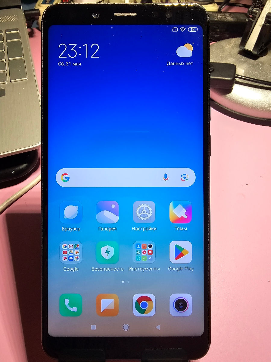 Xiaomi Redmi note 5 6/64 Gb. Чехол, кабель и зарядка в комплекте! фото 1