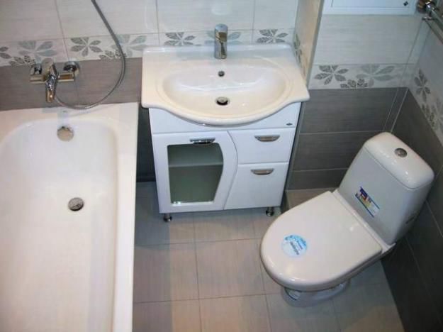 Inlaturare scurgeri wc(baciok)robinet,dus,sifon.Max1 ora.Schimbare tevi apa ,canalizare. Reparare Wc foto 4