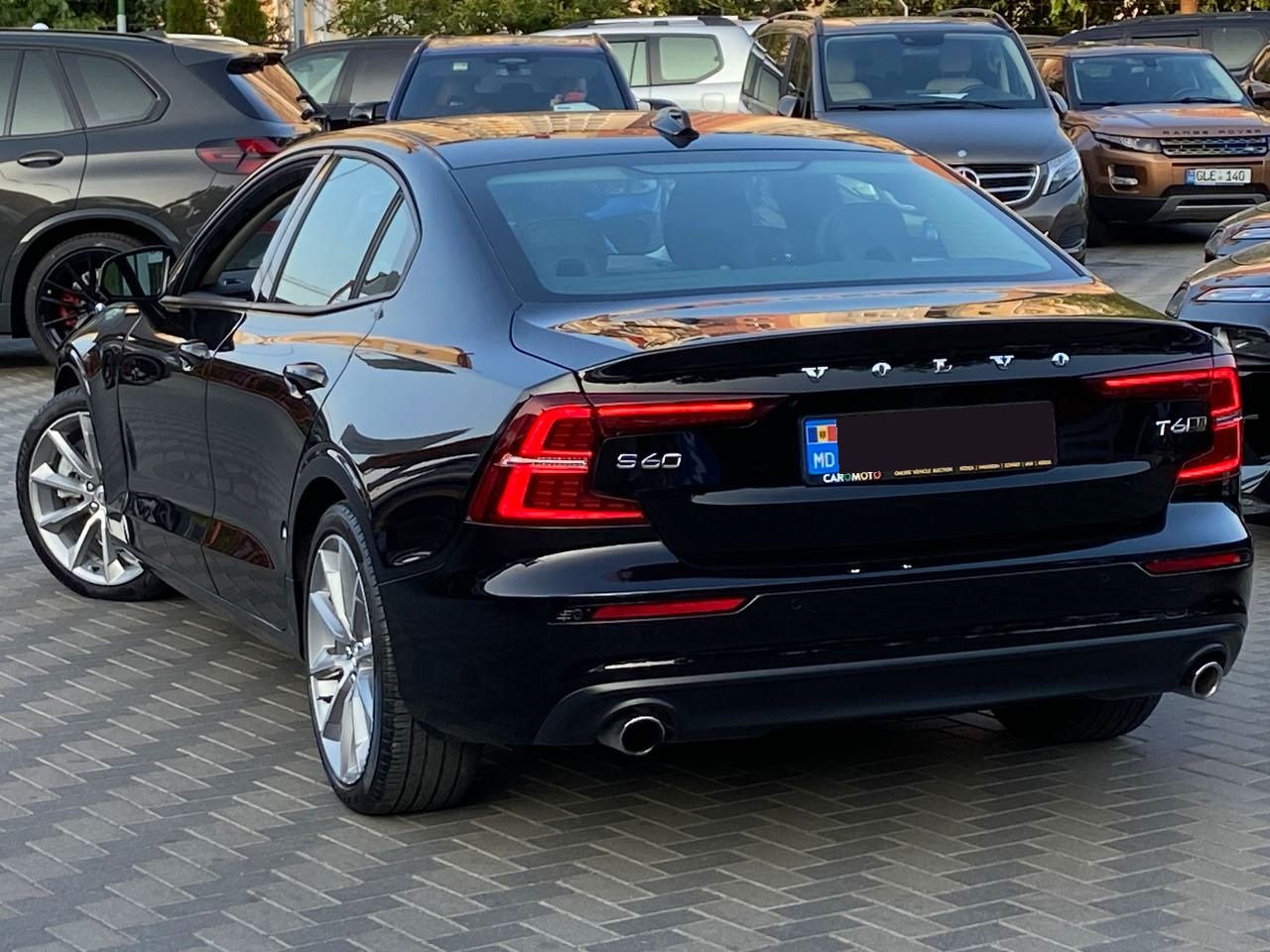 Volvo S60 foto 2