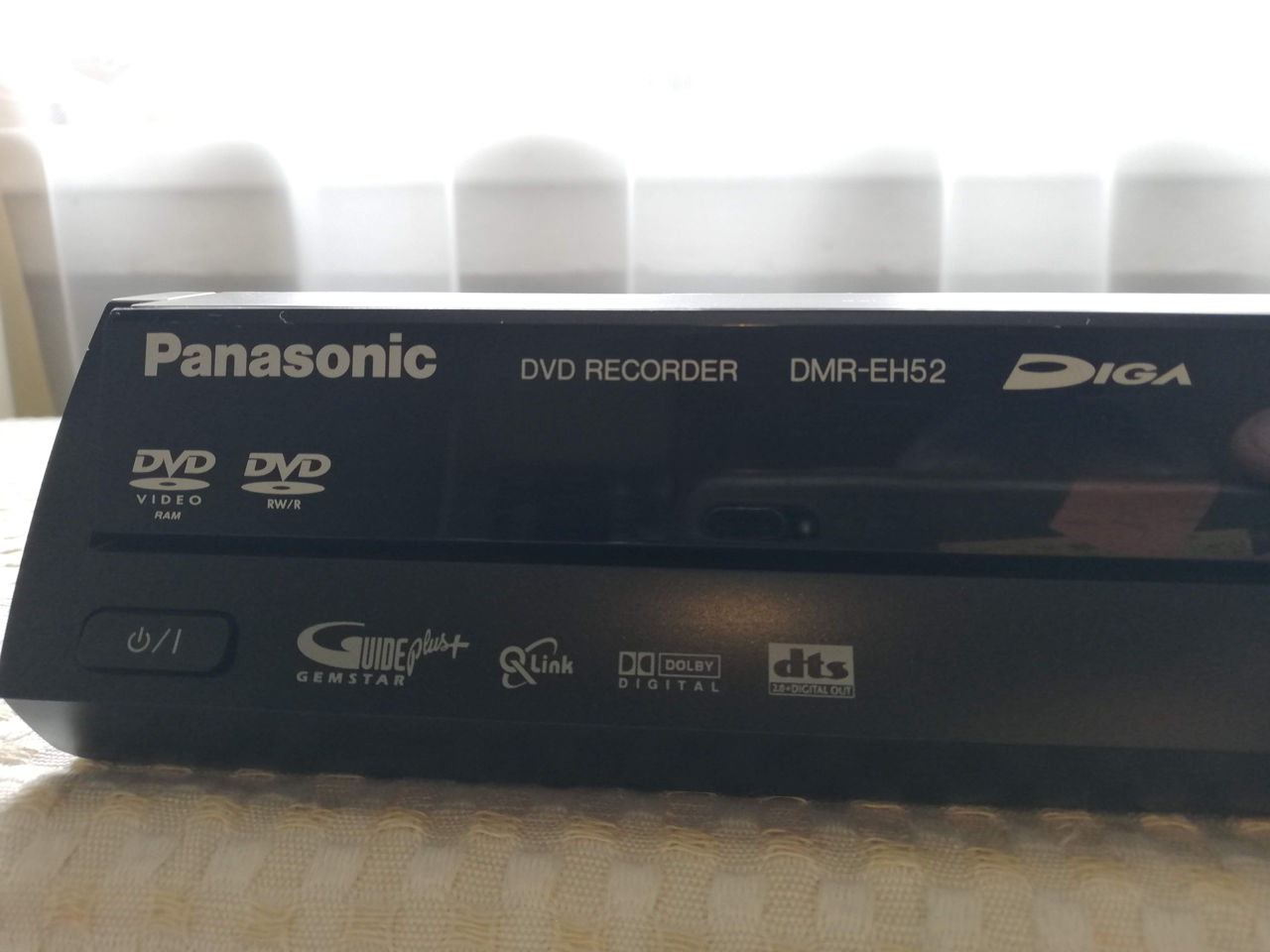 Panasonic HDD/DVD Recorder DMR-EH52