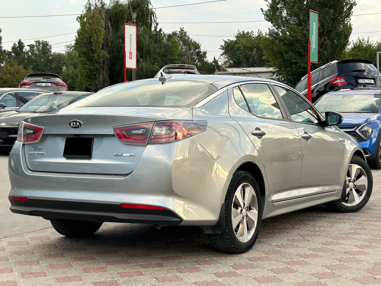KIA Optima foto 3