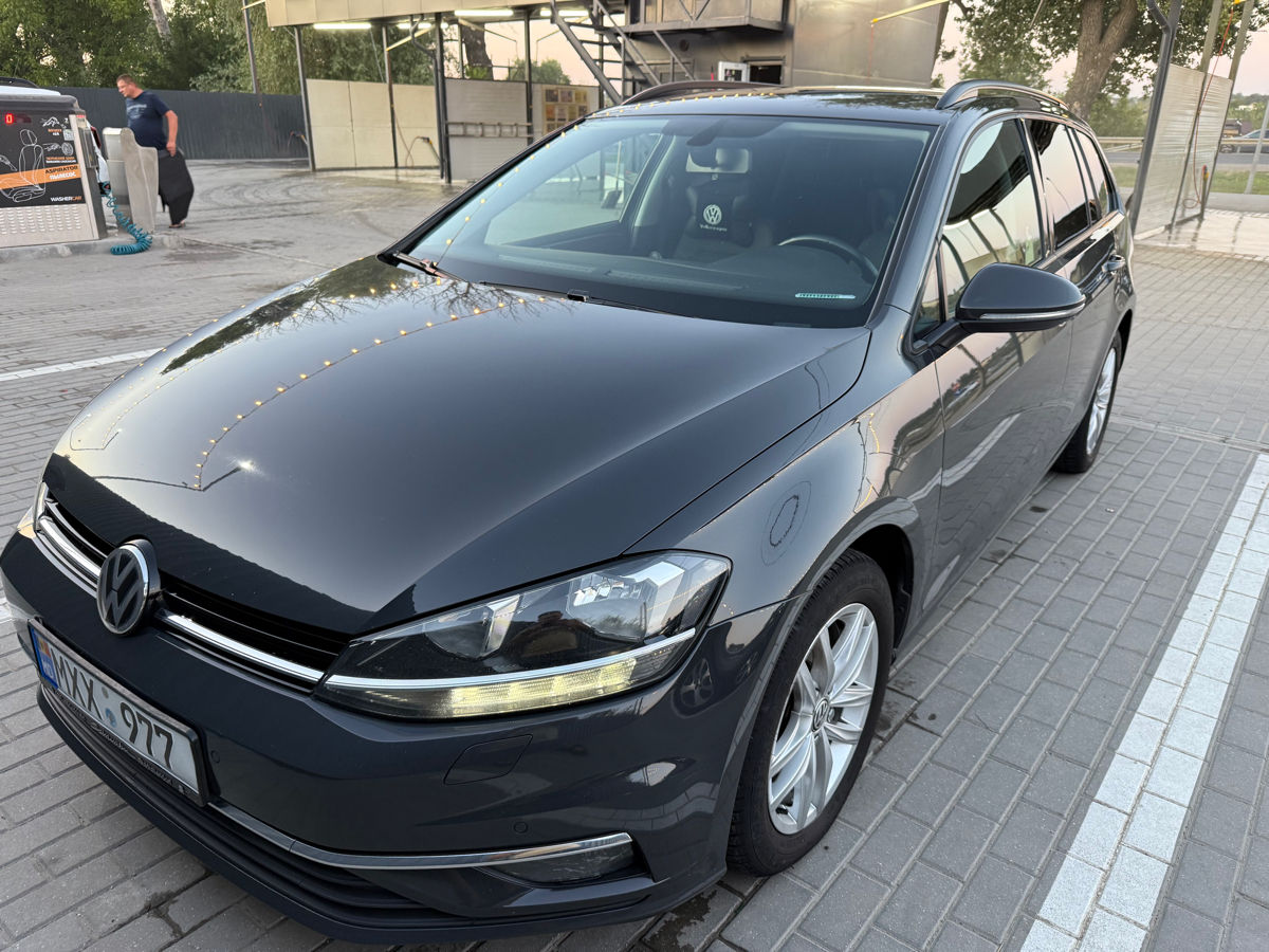 Volkswagen Golf 2017 г. с пробегом 260 км, Дизель, 11200 €