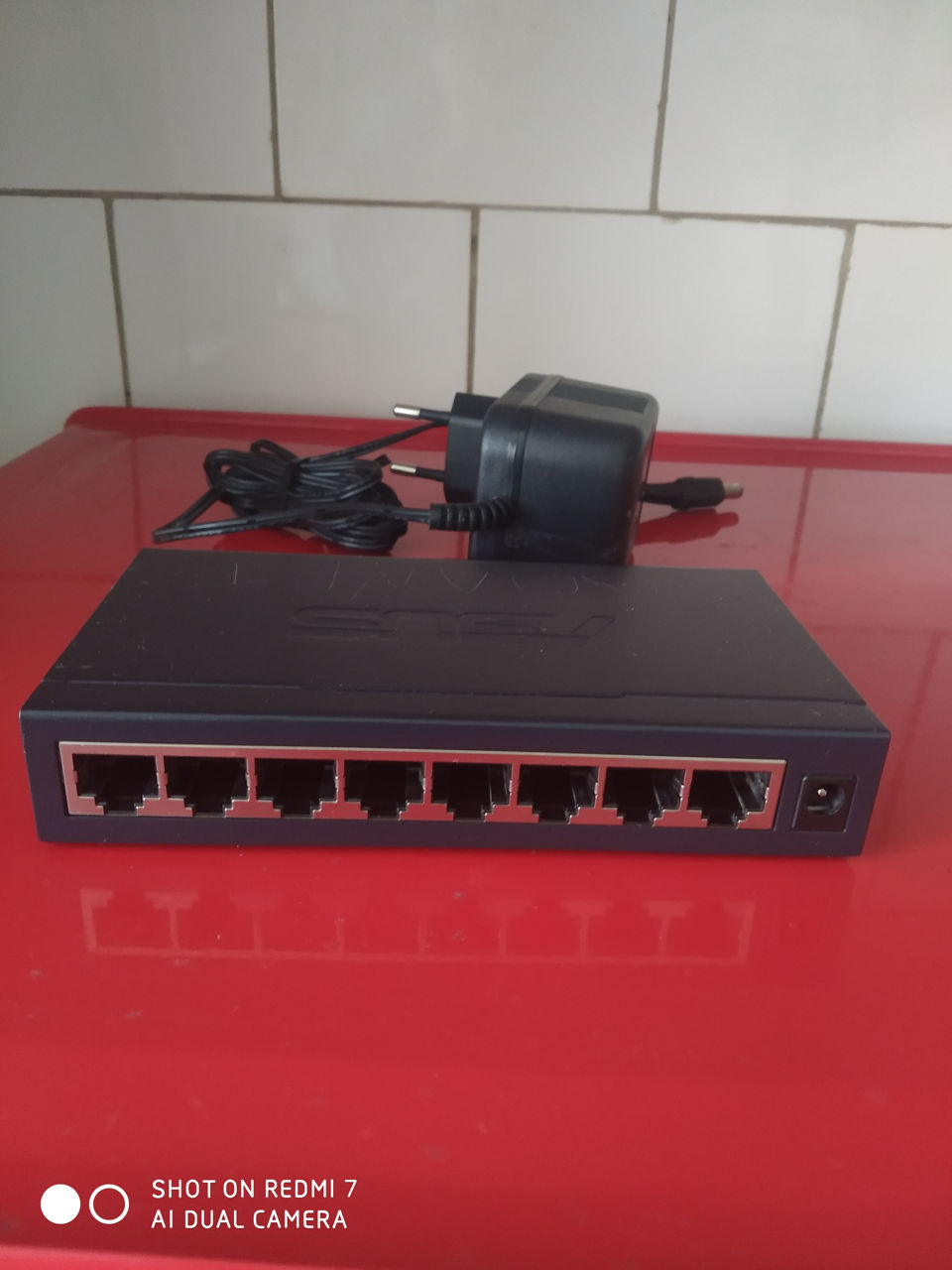 Свитч 8 портовый Asus GigaX 1008/G - 40 лей. foto 2