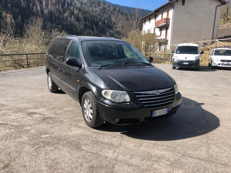 Разборка Chrysler Voyager Grand Voyager 2001-2008 фото 3