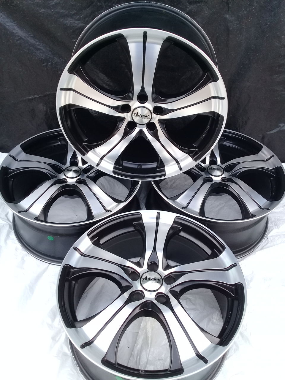 Advanti Black R20, 5x114,3 Germany foto 3