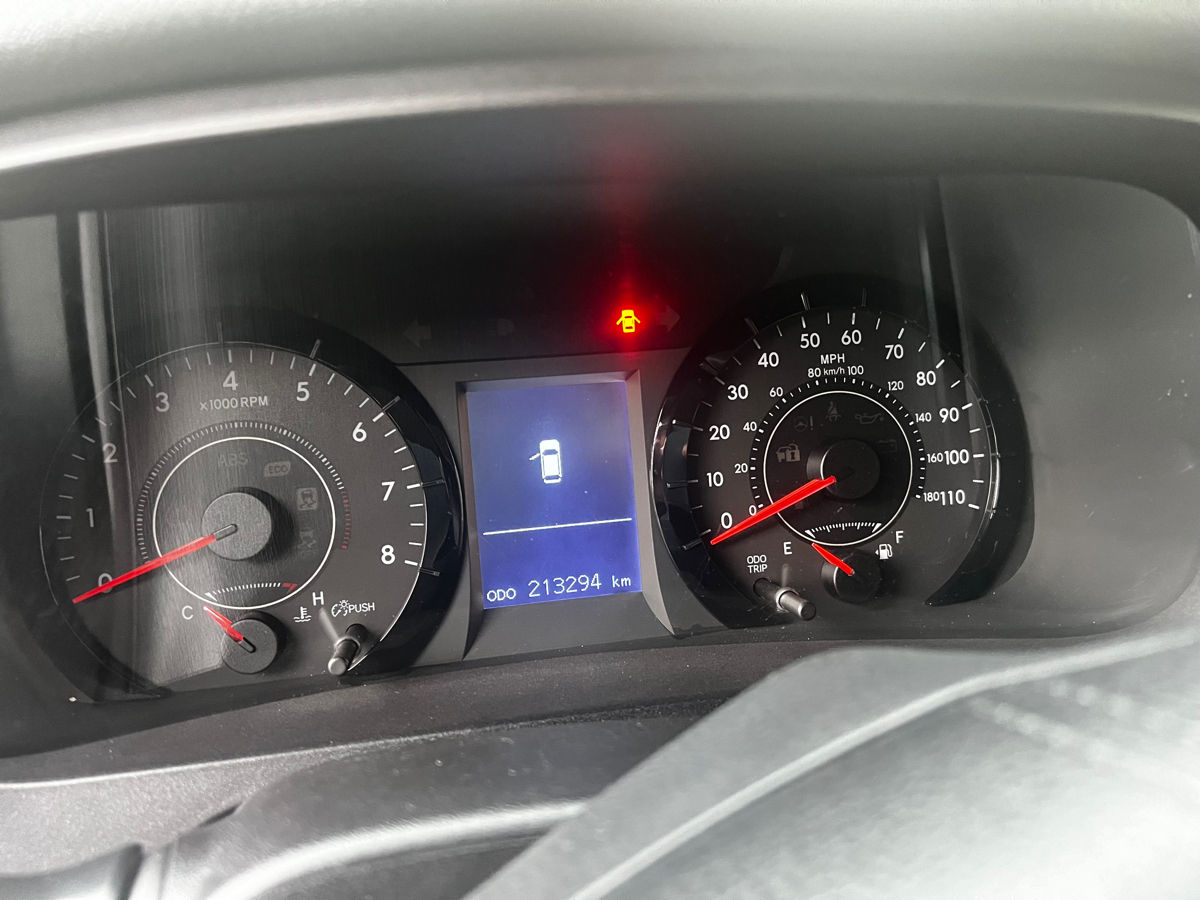 Toyota Sienna фото 7