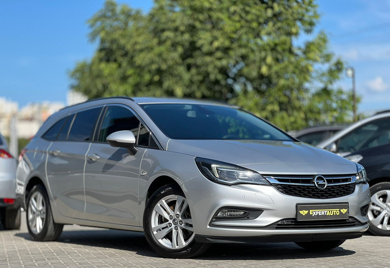 Opel Astra foto 2