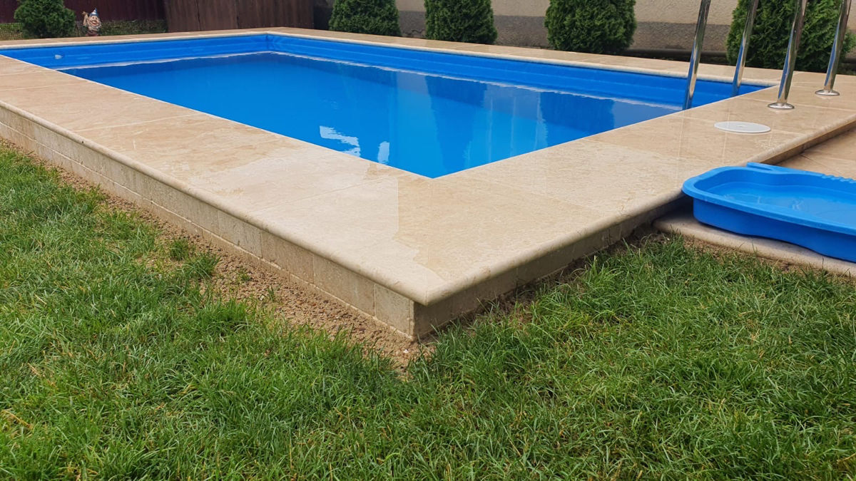 Piatra de margine din travertin, bordura de piscina din piatra naturala, бортовой камень травертин foto 1