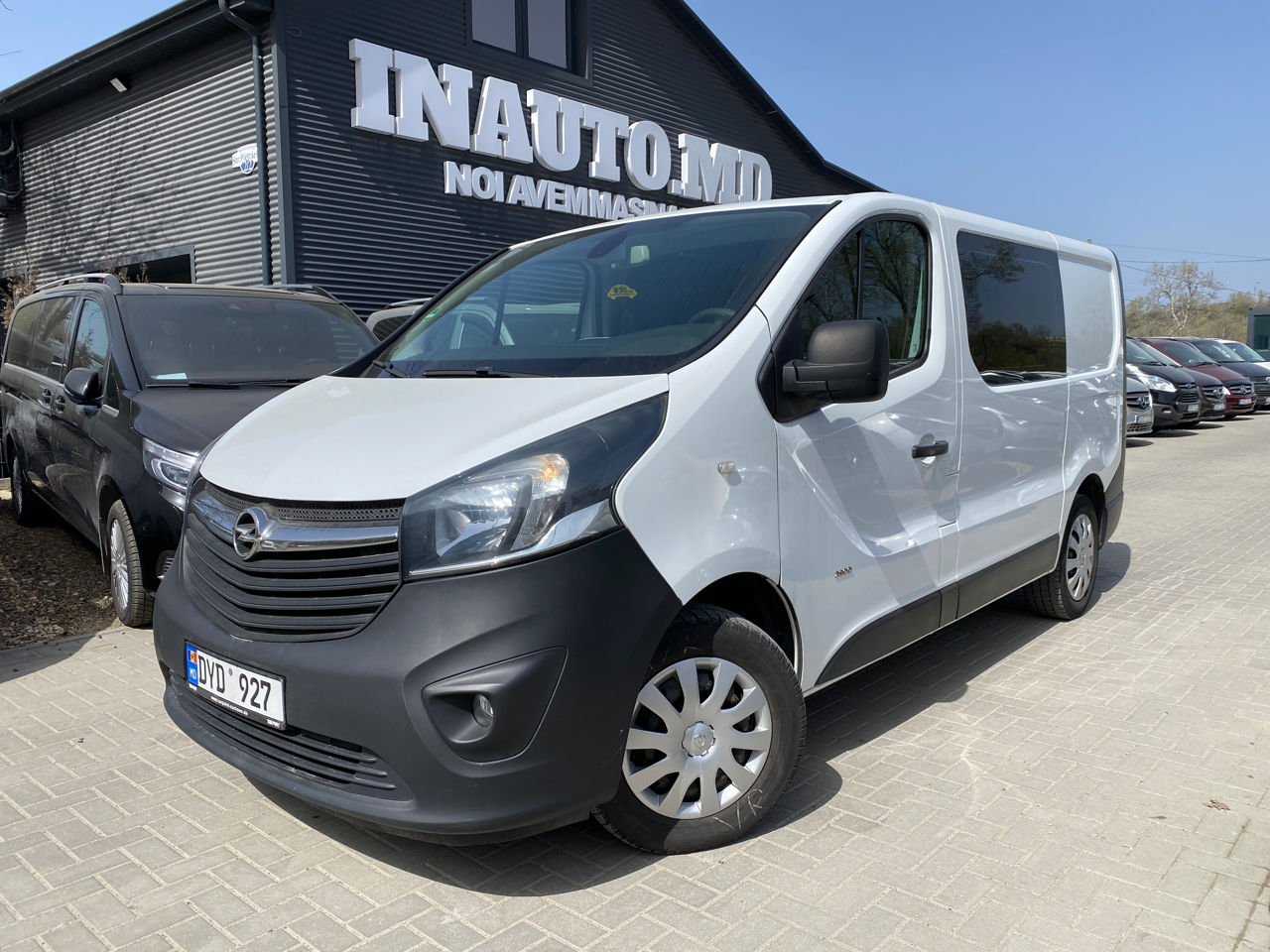 Opel Vivaro 6 locuri foto 0