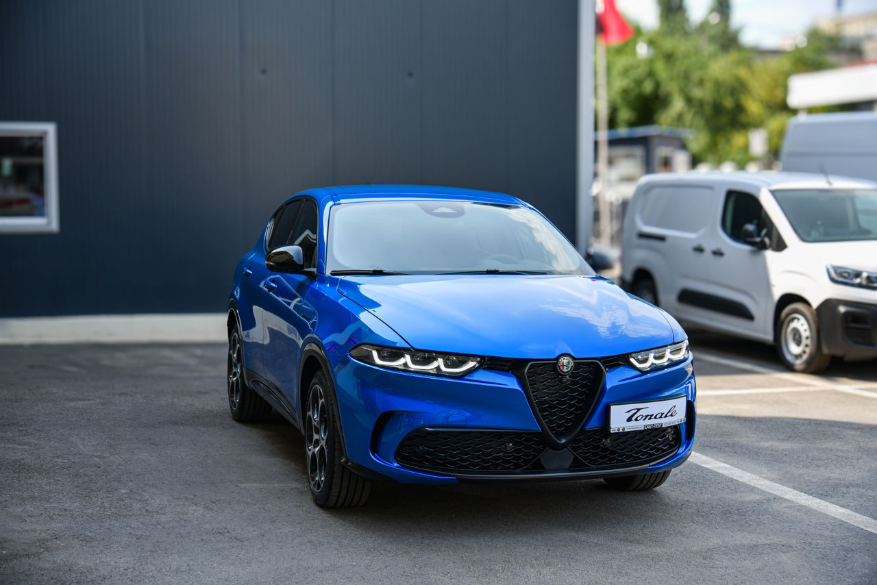 Alfa Romeo Tonale foto 2