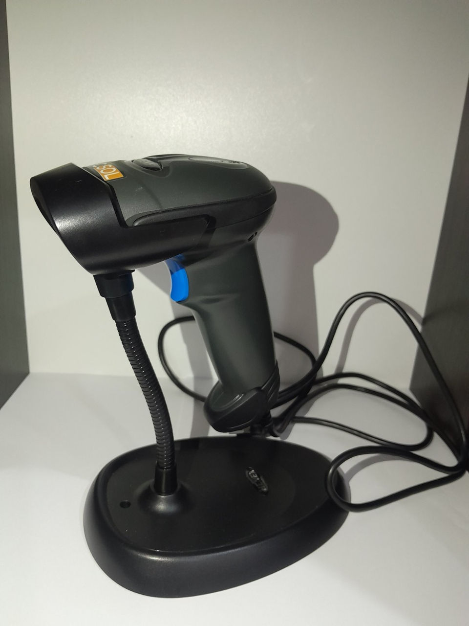 Scaner coduri de bare Henex foto 4