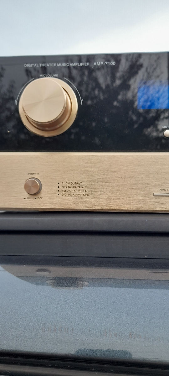 Усилитель Auna  Amp  7100. foto 2