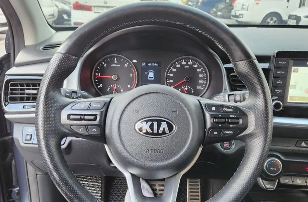 KIA Stonic foto 7
