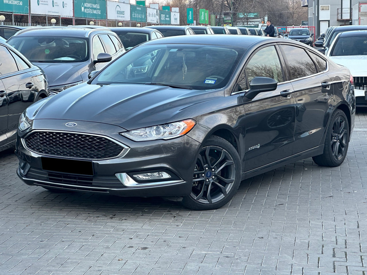 Ford Fusion foto 2