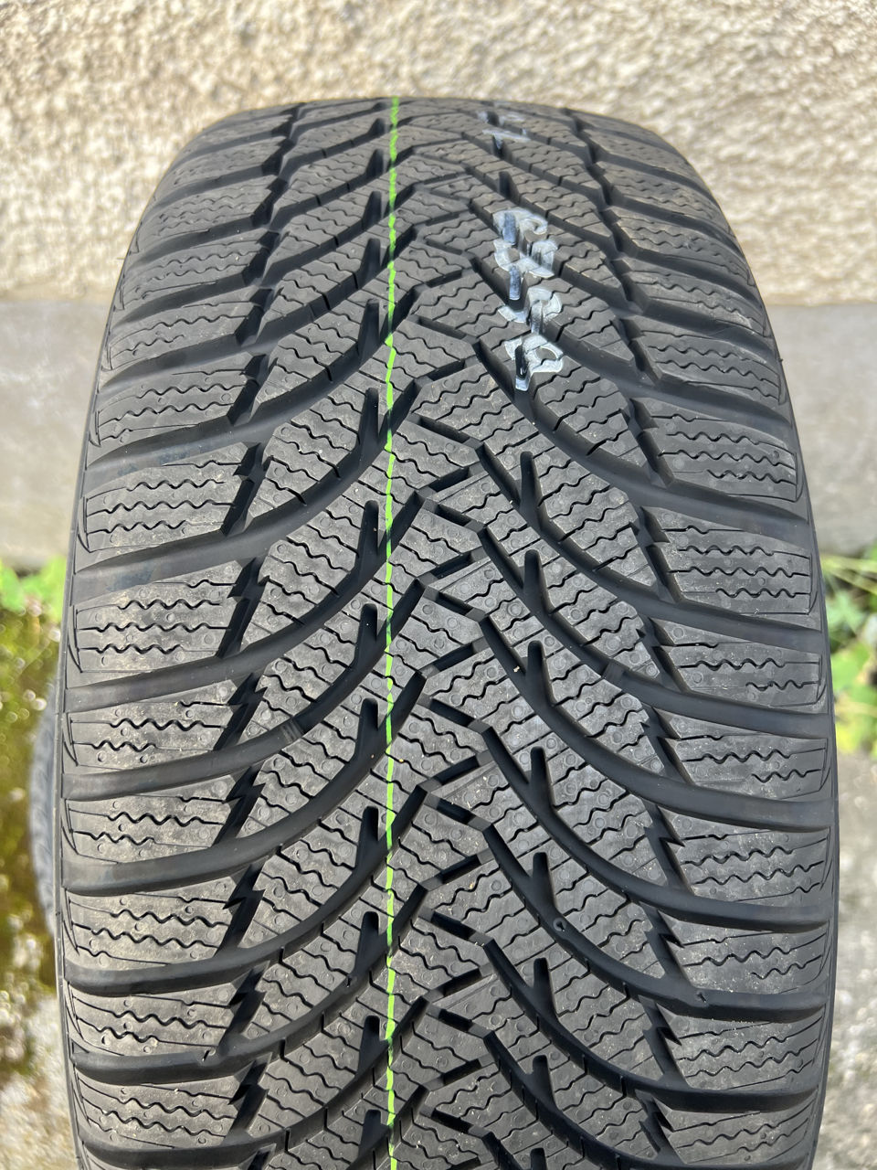 215/45 R16 Kumho Wintercraft WP51/ Монтаж, доставка, livrare foto 2