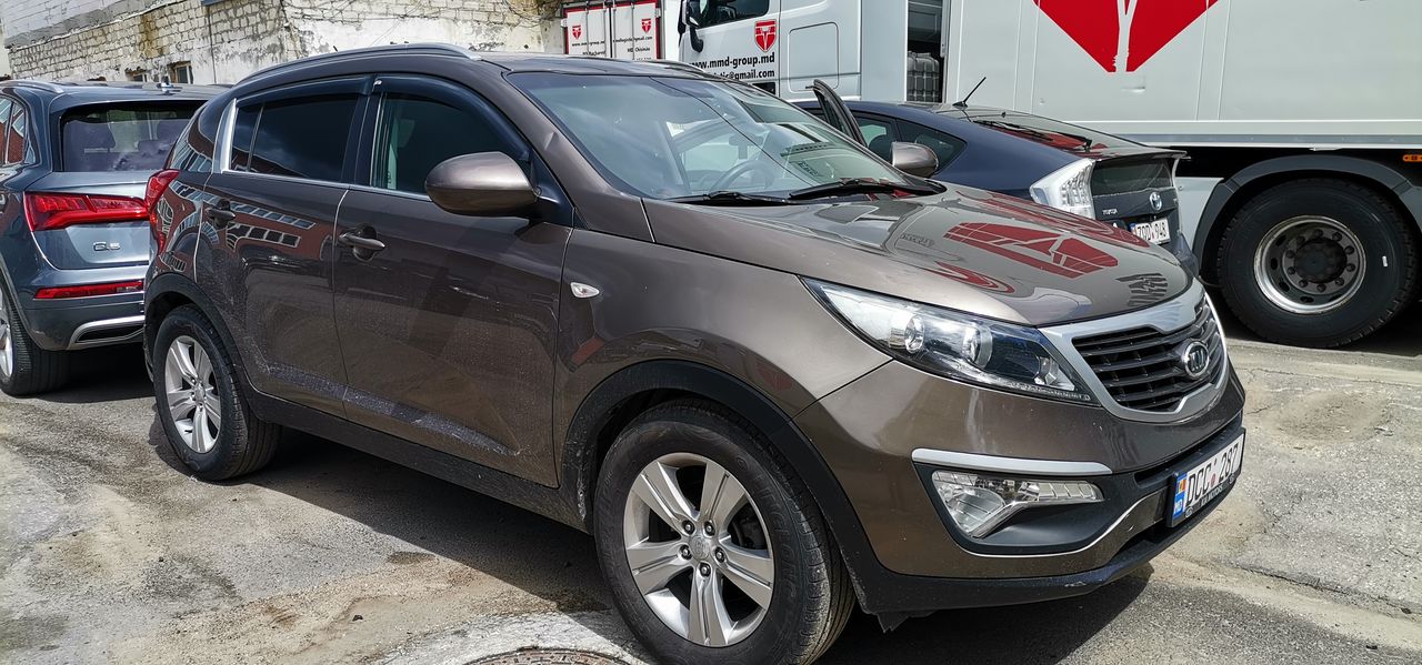 Kia sportage 15 года