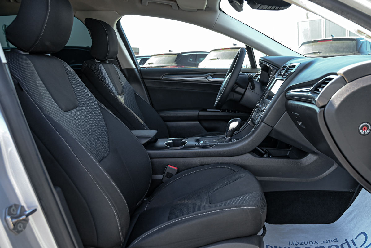 Ford Mondeo фото 7