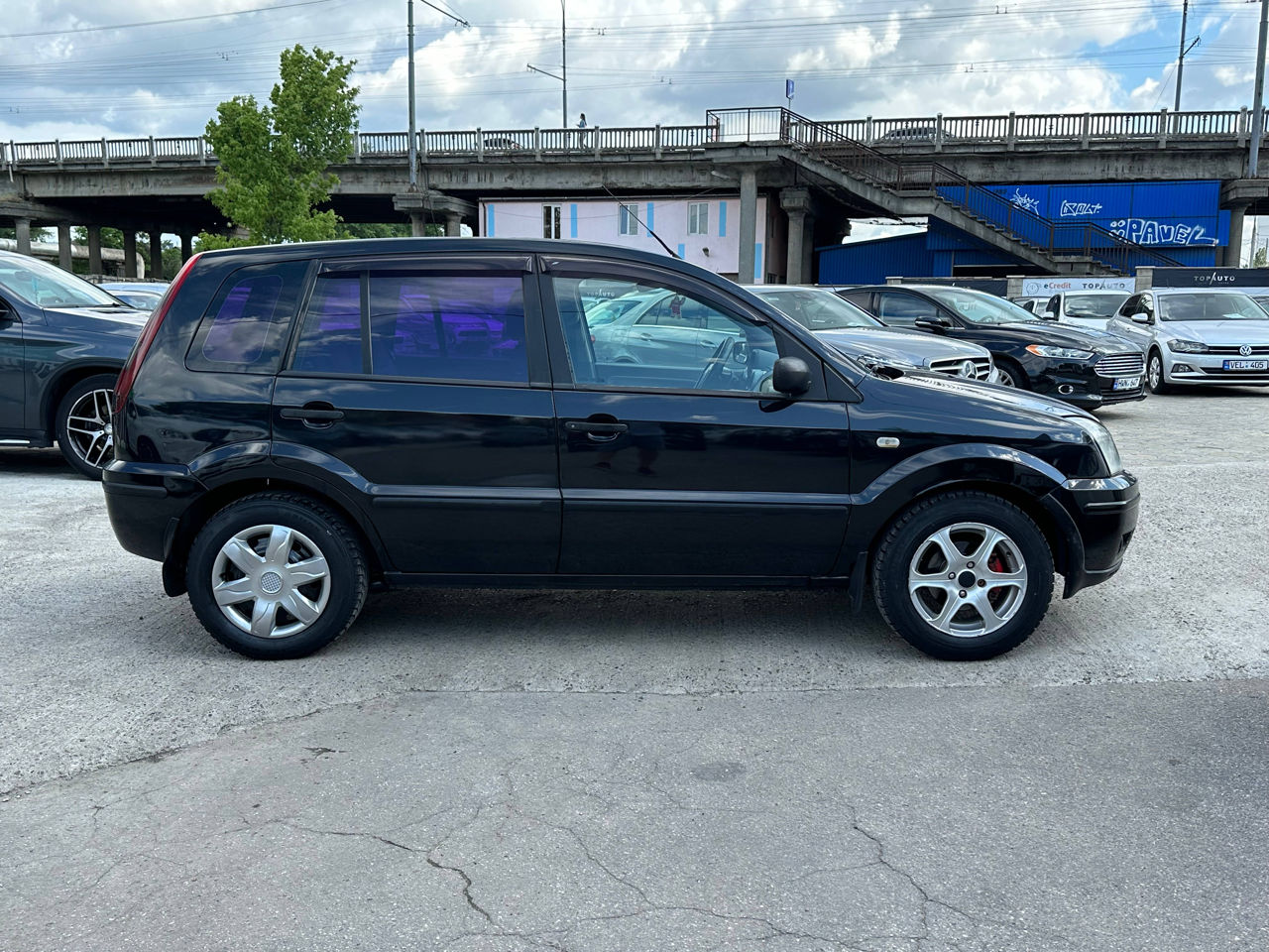 Ford Fusion фото 0