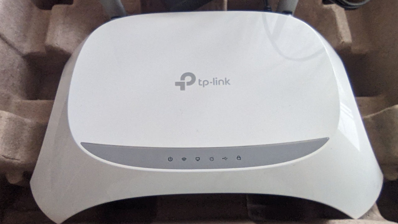 Vand router Tplink TP-MR3420 4G foto 0