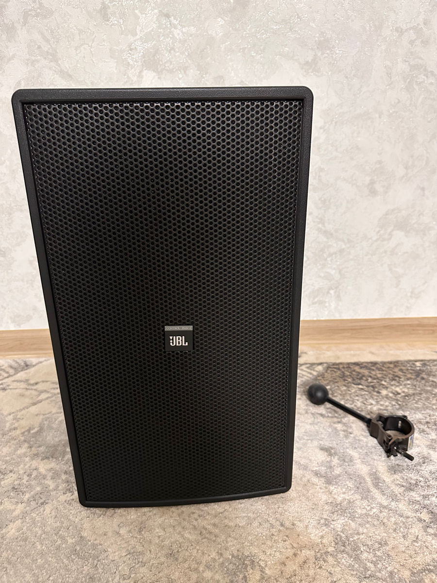 Vind boxe profesionale JBL 29AV foto 0