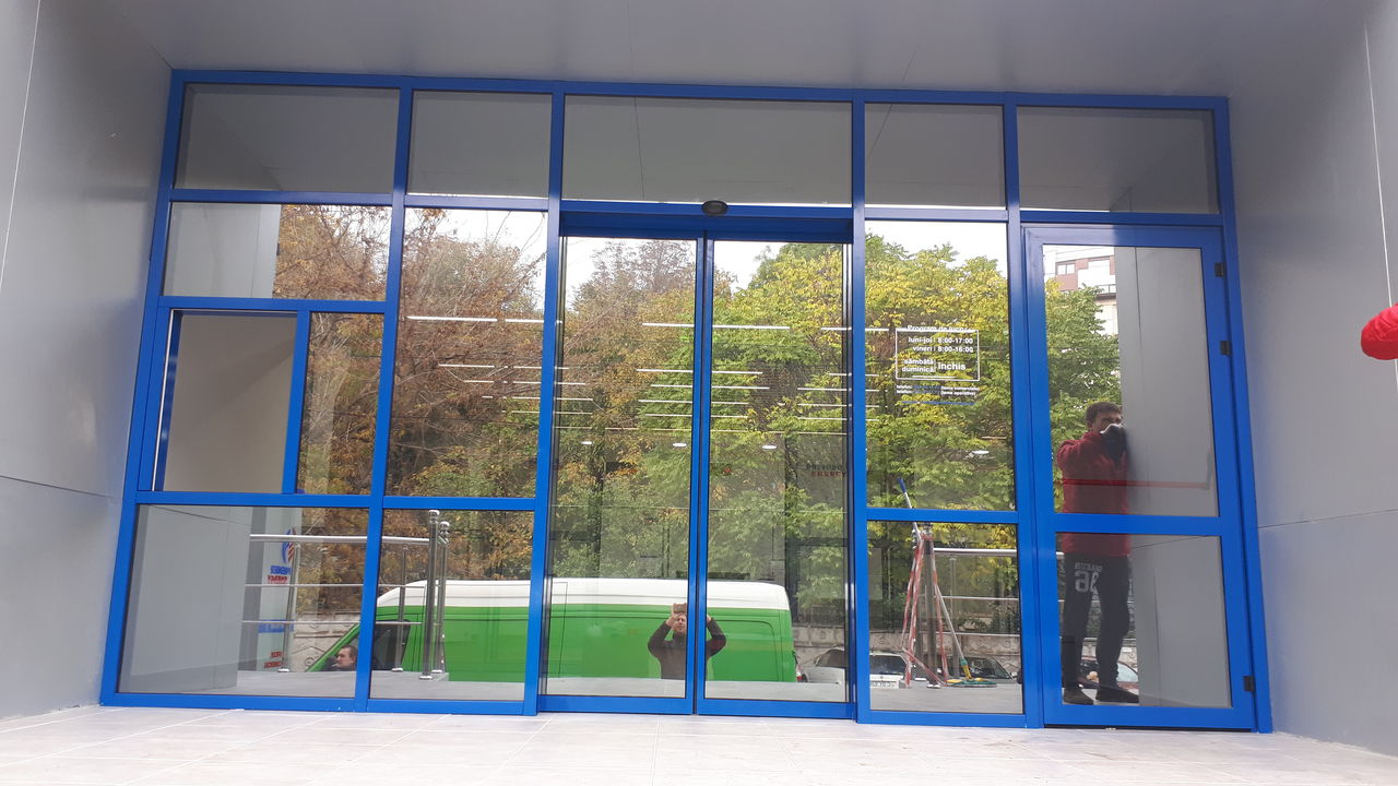 Uși glisante automat. Автоматические раздвижные двери. фото 0