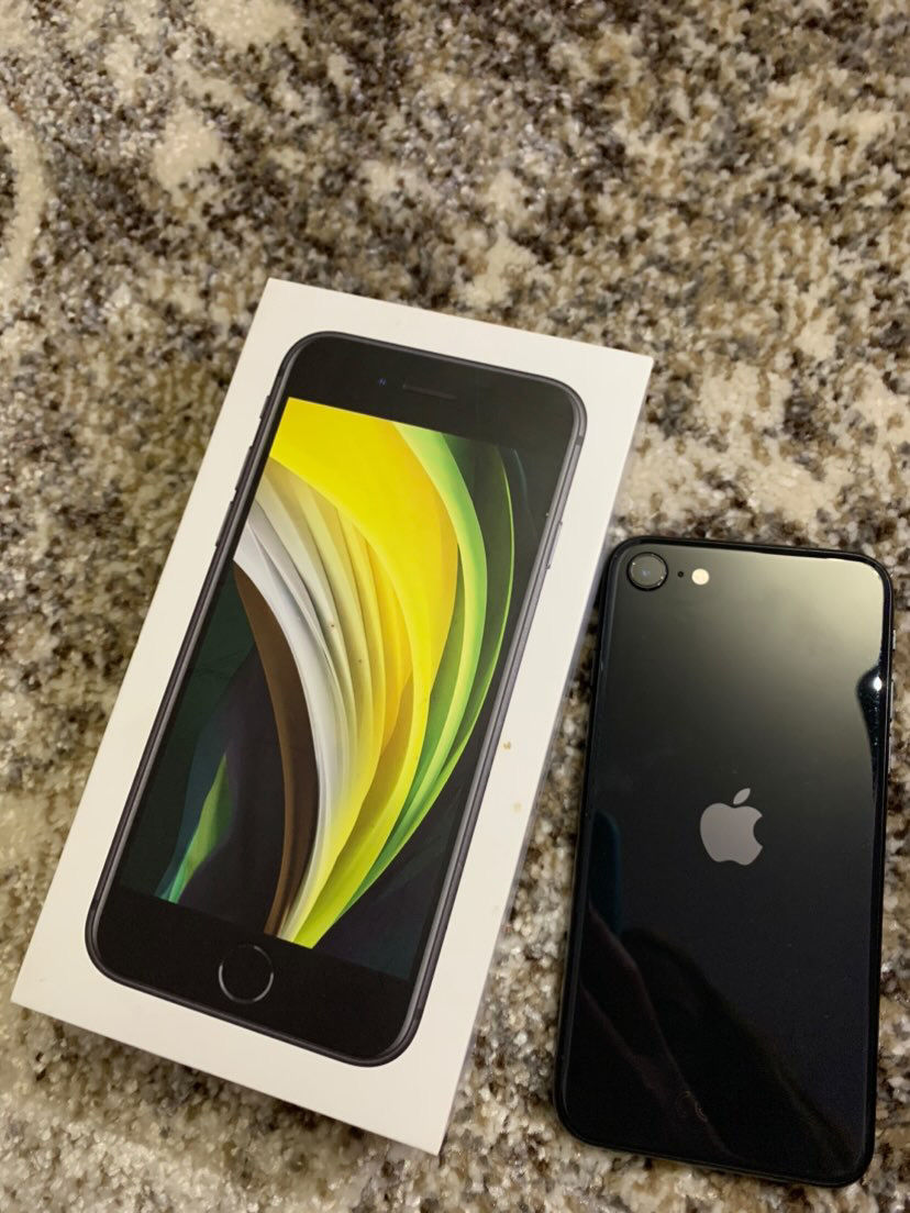 Vand iphone SE 2020