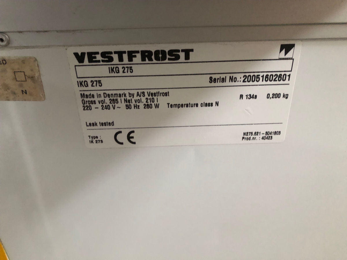 Морозильная витрина  ларь Vestfrost на 210 литров из Германии! foto 3