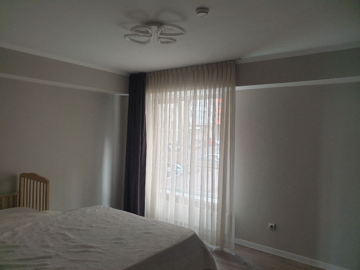 Apartament cu 2 camere, 85 m², Centru, Chișinău foto 1