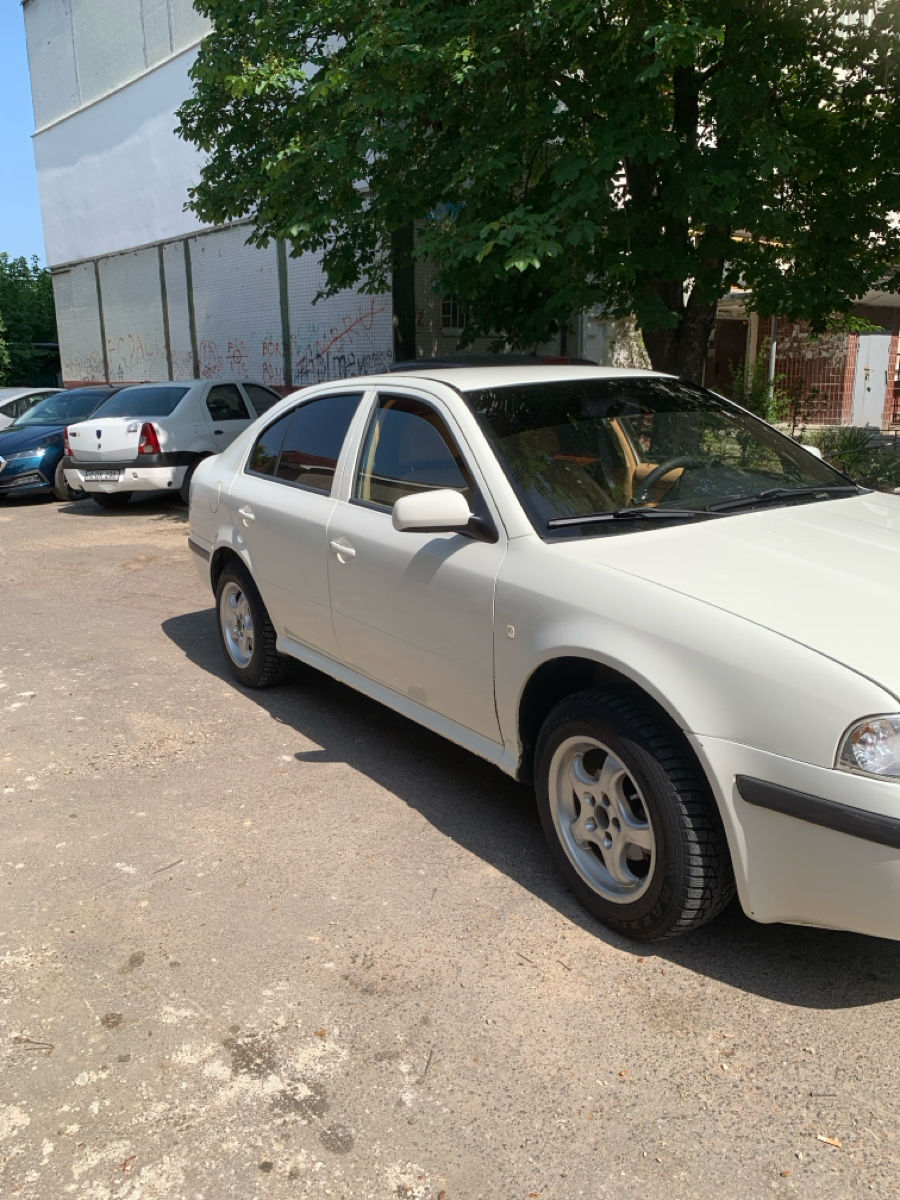 Skoda Octavia foto 2