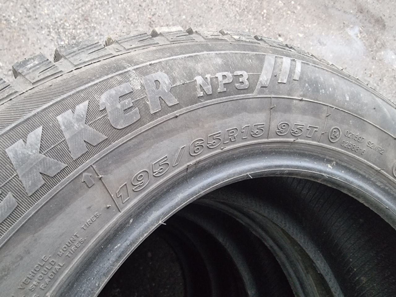 196 65 R15