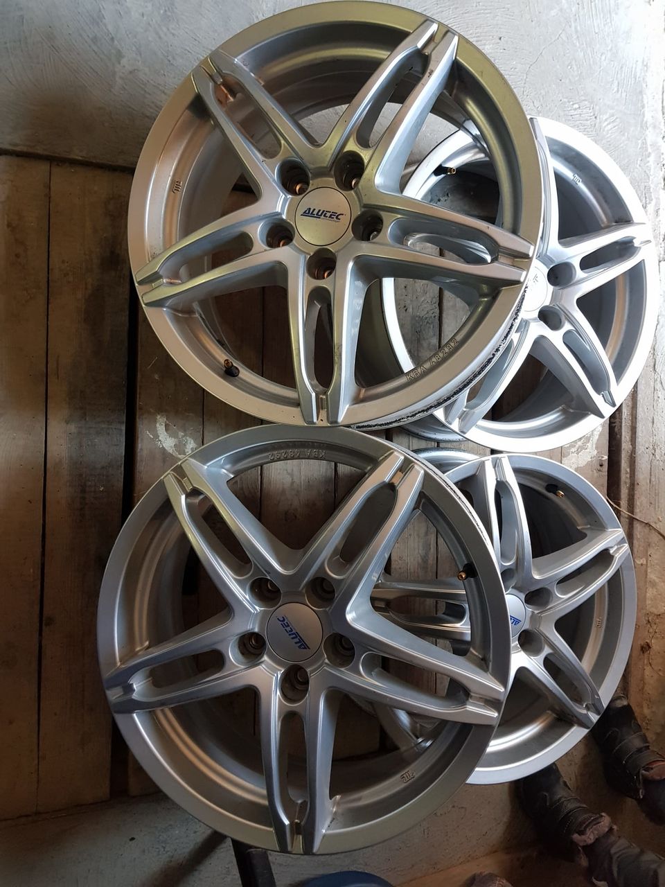 Honda/Toyota/Lexus/Hyundai R17