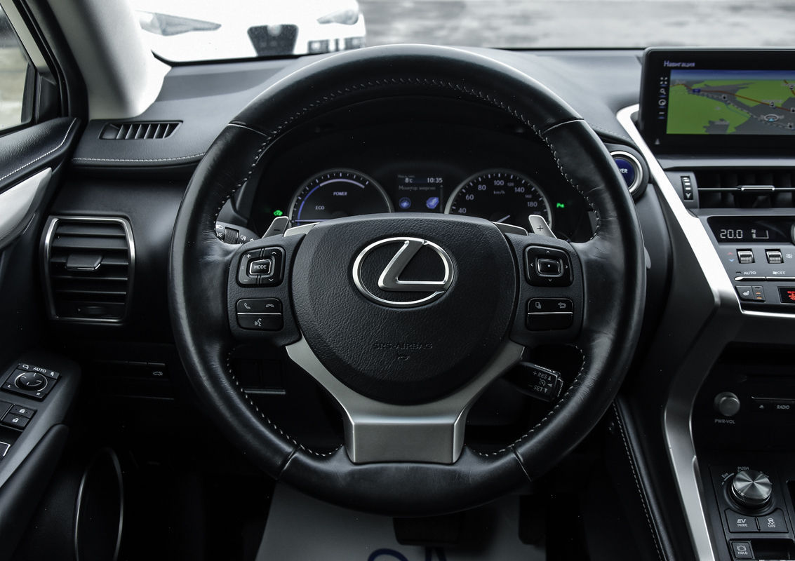 Lexus NX Series foto 10