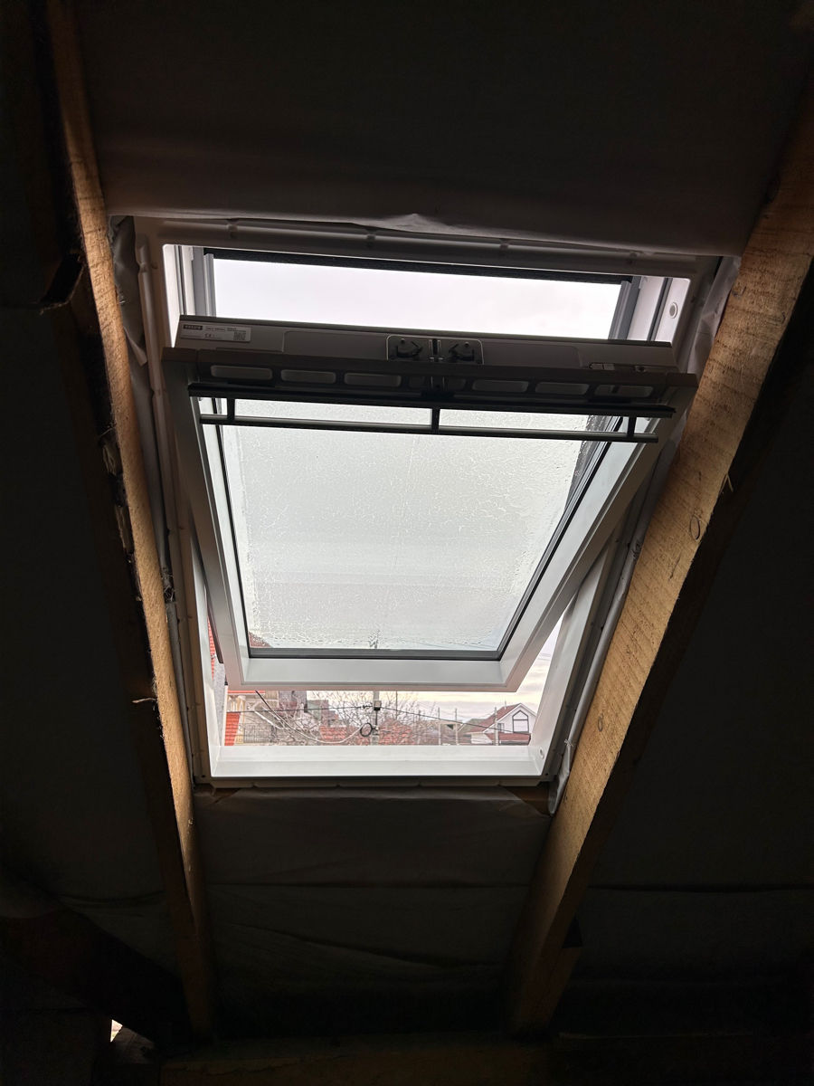 Ferestre de mansarda VELUX DANEMARCA foto 2