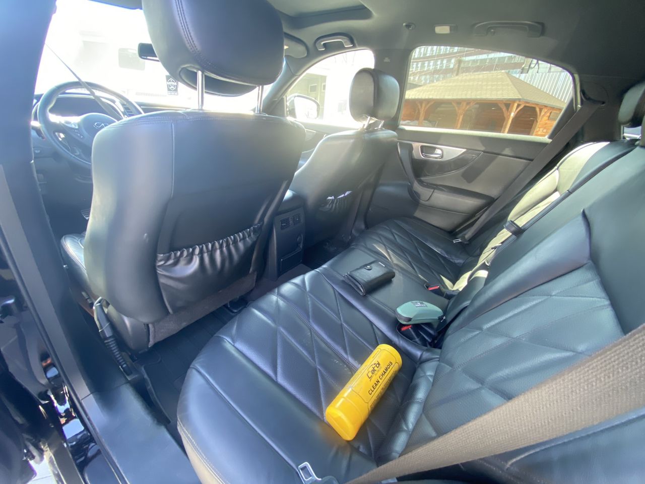 Infiniti FX foto 17