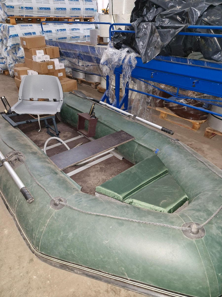 Лодка пвх Колибри км330д. Мотор Tohatsu 6hp 4такта фото 0
