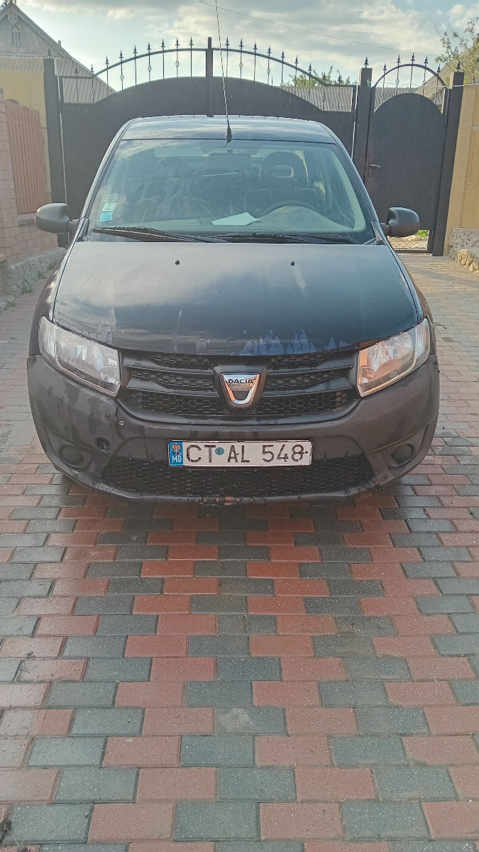 Dacia Logan foto 0