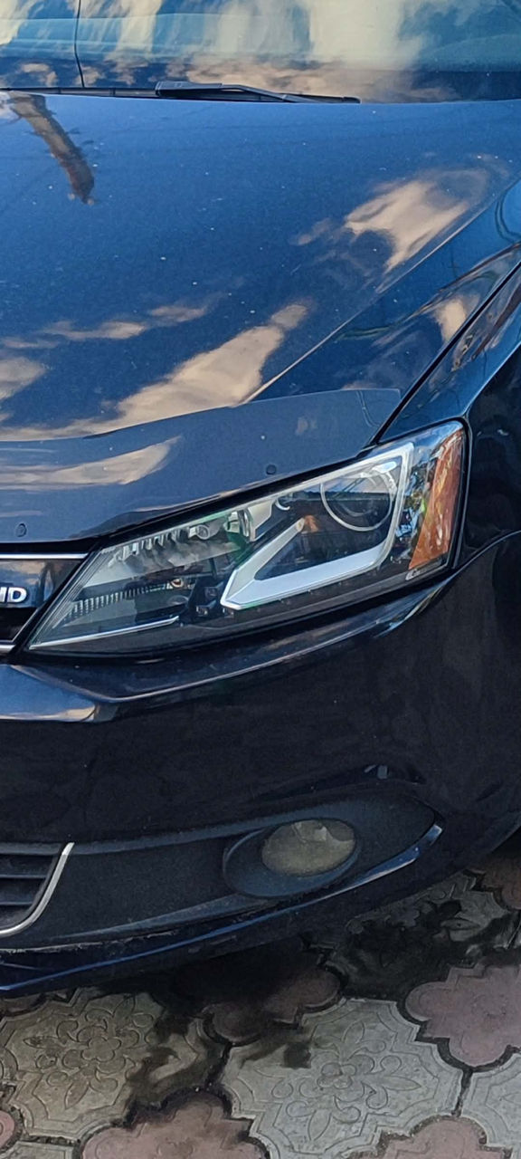 Faruri VW Jetta mk6 xenon