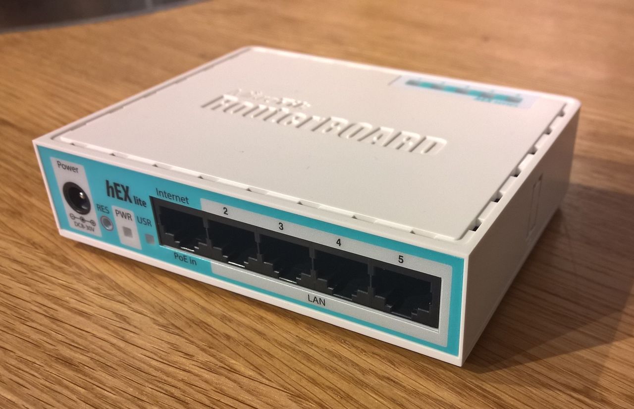 mikrotik rb750 r2 overview