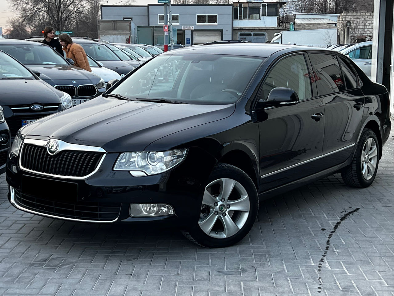 Skoda Superb foto 0