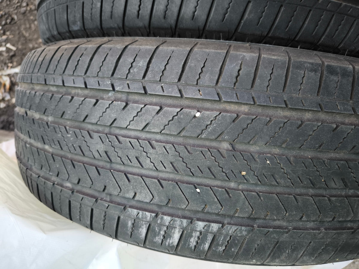 Anvelope R18 235/65 Brigestone 2 buc USA Toyota Hailender  foto 1