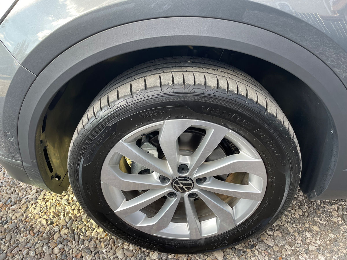 Volkswagen T-Roc foto 14