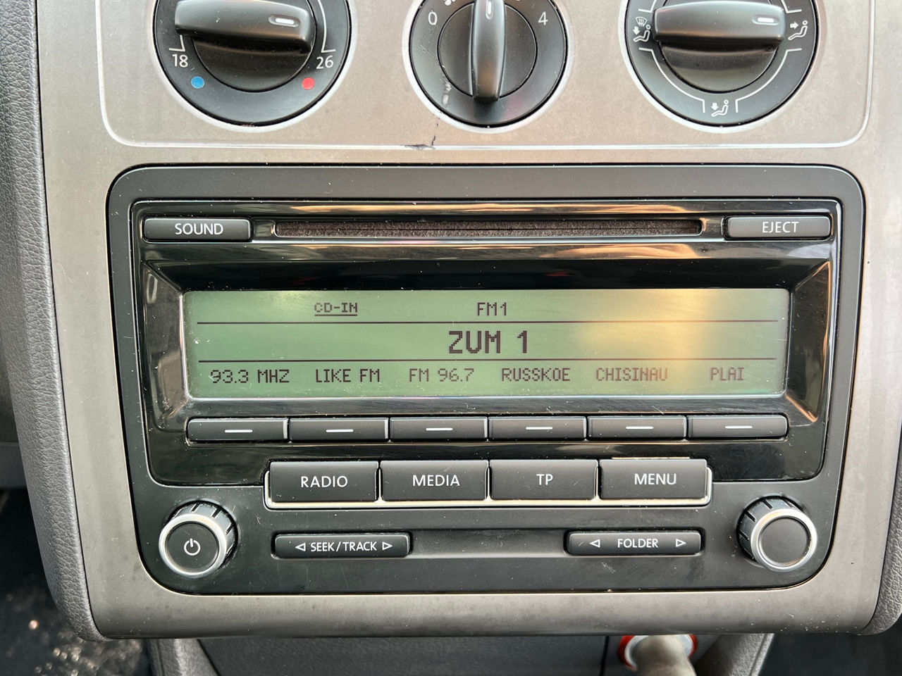 Volkswagen Touran foto 11