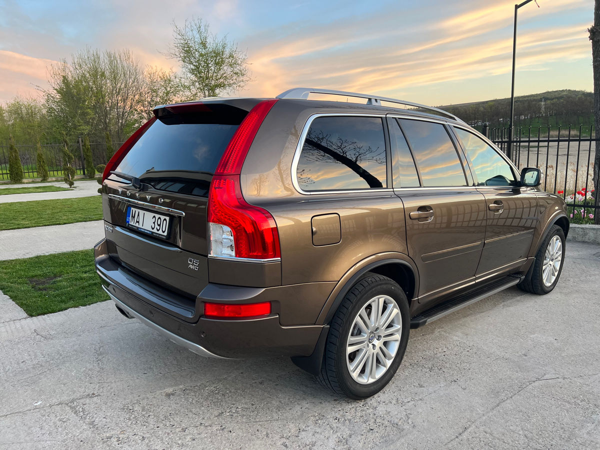 Volvo XC90 foto 4